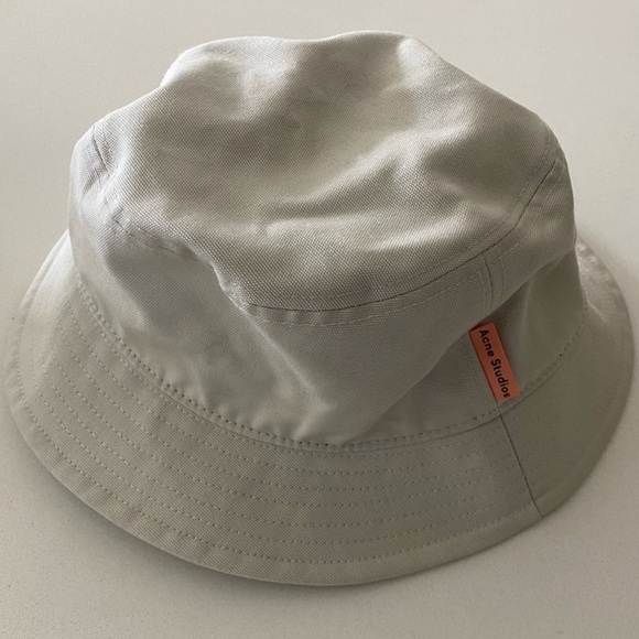 ACNE Bucket hat Oat Beige | Acne Studios Mens/Womens Hats - Picture 3 of 5